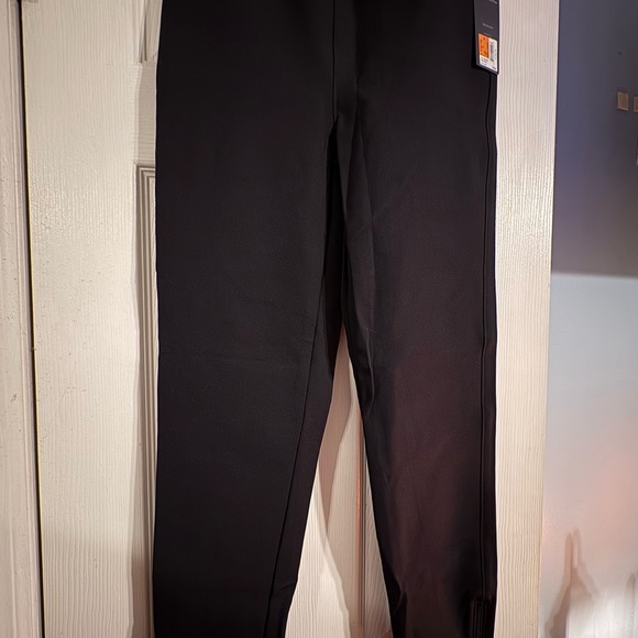 SPANX Pants - Spanx the back zip women’s black pants. Zip at ankle and back at waist. Size 4